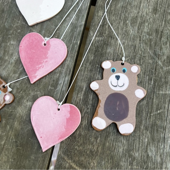 Vintage Ceramic Pottery Wind Chimes with Teddy Bears and Hearts Hand Painted - Picture 9 of 13